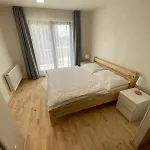 Family Aréna Apartamento