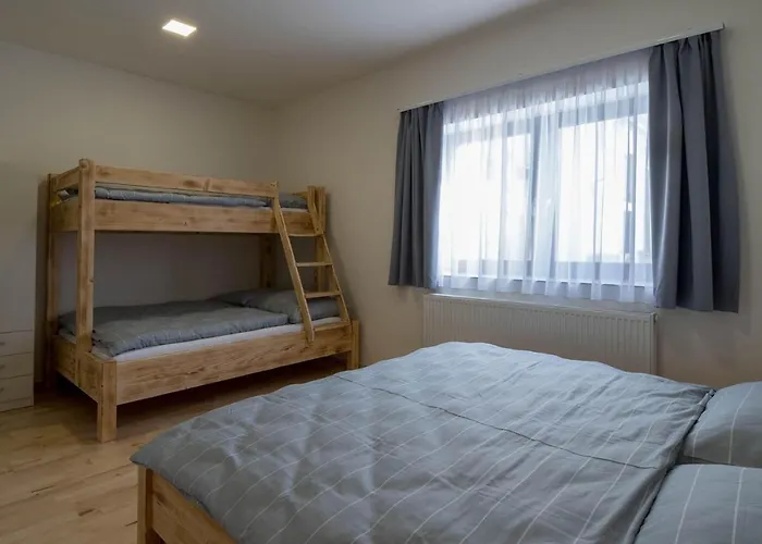Family Arena Apartment *