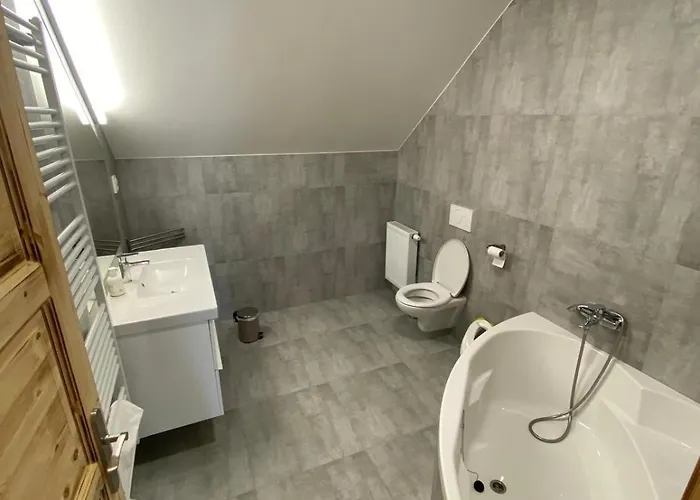 Family Arena Apartment *